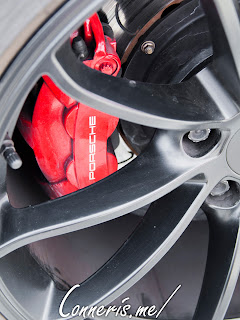 Porsche Cayman GT4 Martini Livery  Brake Calipers