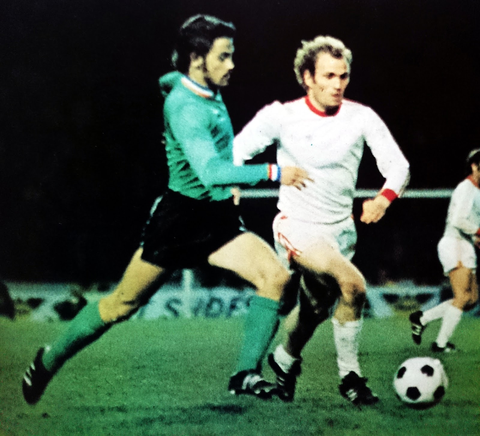 FINALE COUPE DES CLUBS CHAMPIONS 1976. Bayern Münich vs SaintEtienne.