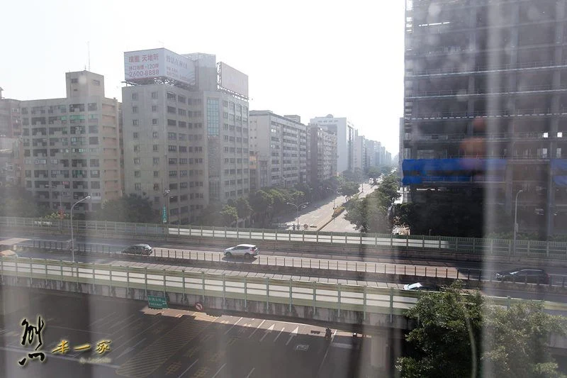 台北出差旅遊交通便利住宿|Hotel Cozzi和逸台北民生館|房型