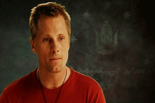 Viggo Mortensen gif