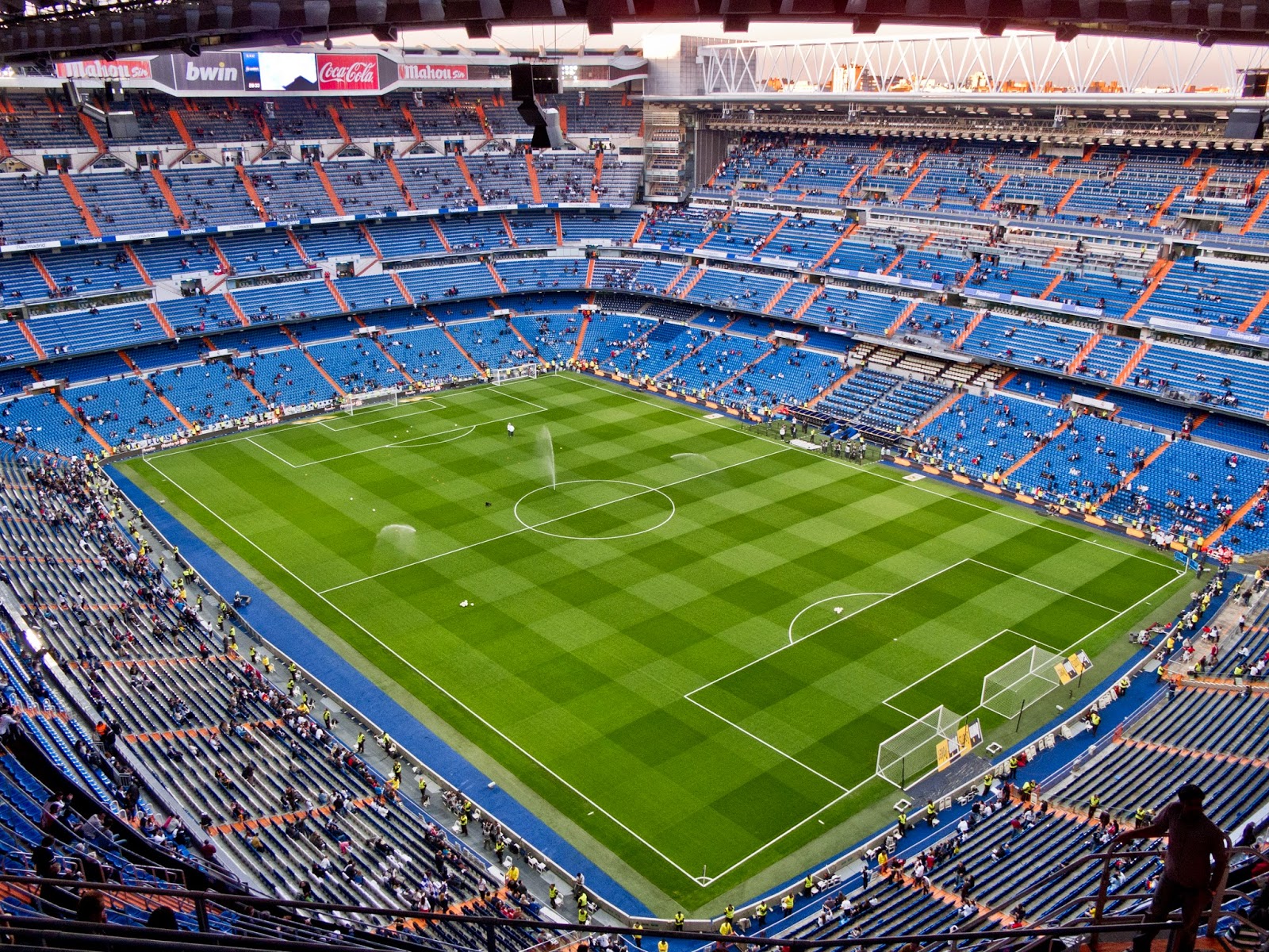 Imagen del campo de fútbol del Real Madrid: Santiago Bernabéu