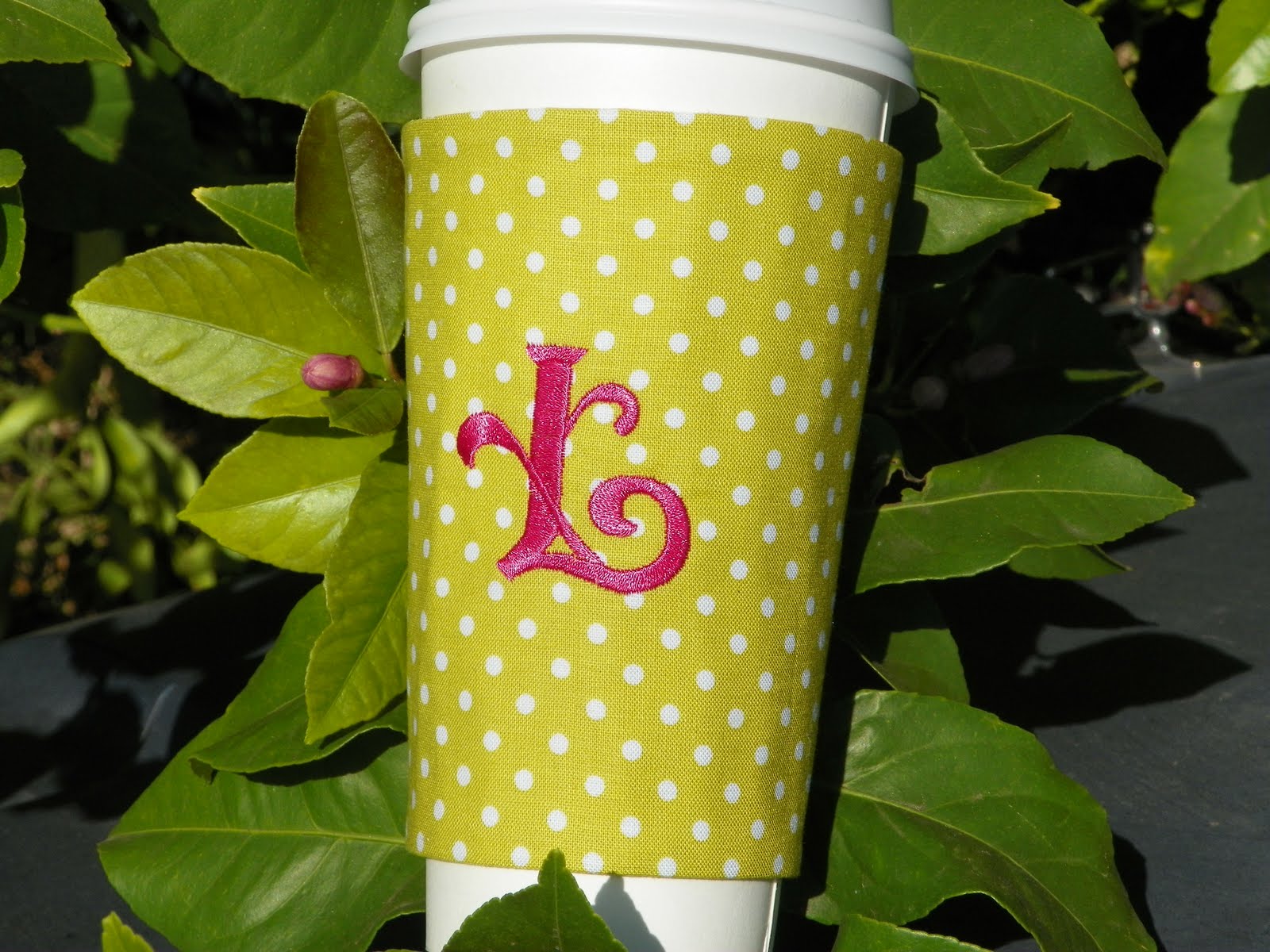 Mis 2 Manos Made by My Hands Custom Personalized Coffee Cup koozie