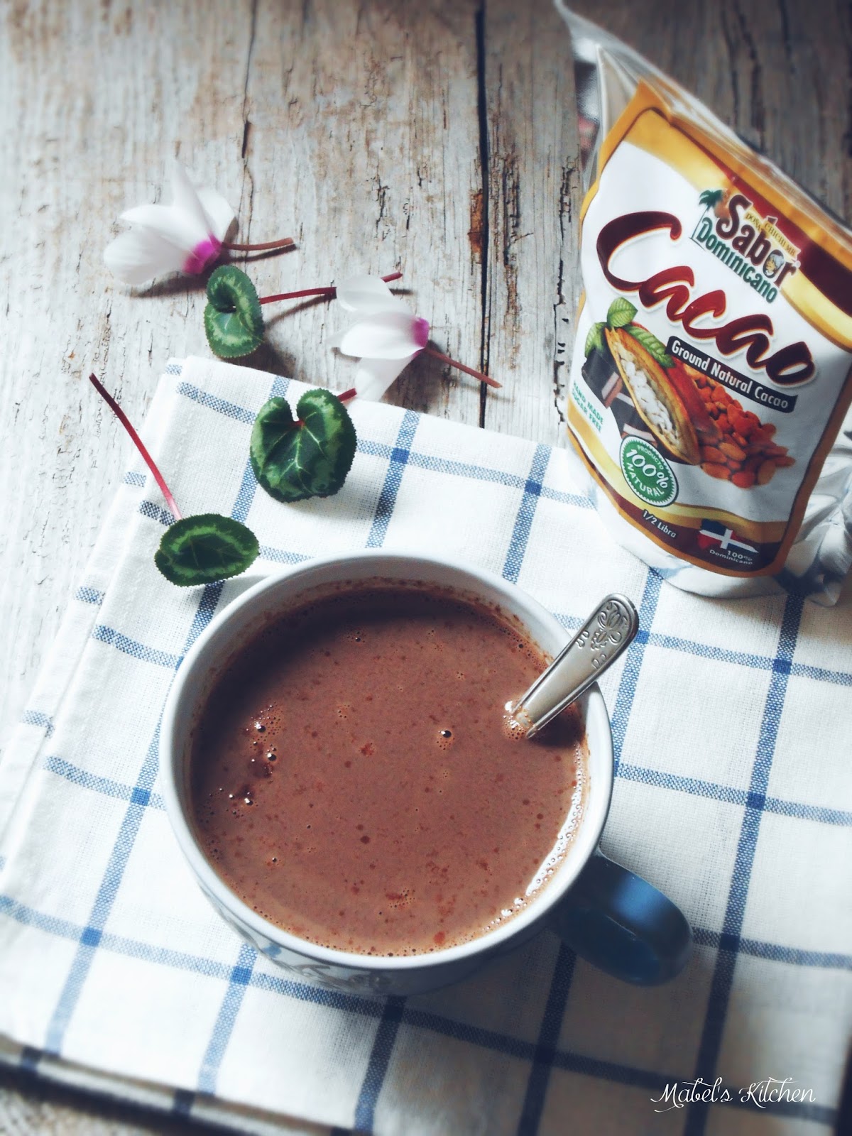 Chocolate Caliente Dominicano. Mabel's Kitchen