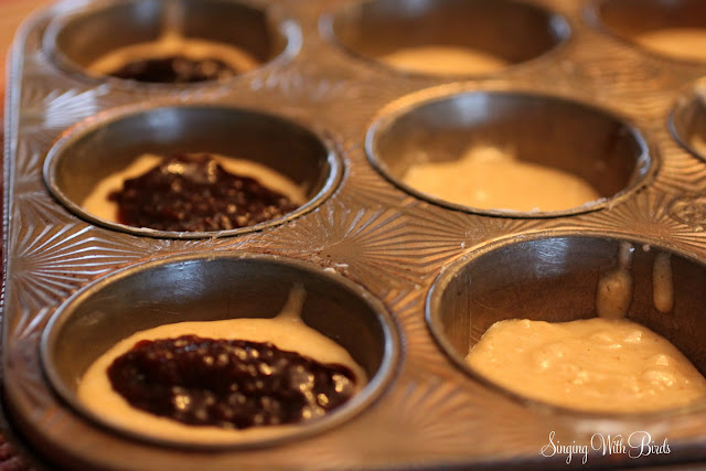 Jelly Donut Muffins | singingwithbirds.com