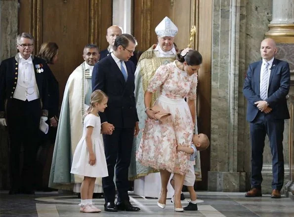 Queen Silvia, Crown Princess Victoria, Prince Oscar, Princess Estelle, Princess Sofia, Prince Alexander, Princess Madeleine, Princess Leonore, Prince Nicolas, Princess Birgitta, Princess Christina, Princess Désirée