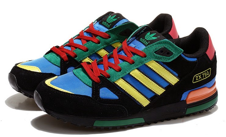 KASUT DOTKOM: ADIDAS ZX750