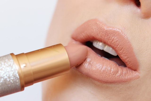 MAC x Mariah Carey MCizzle Lipstick & New Ombré Lip Pencil | Review & Swatches