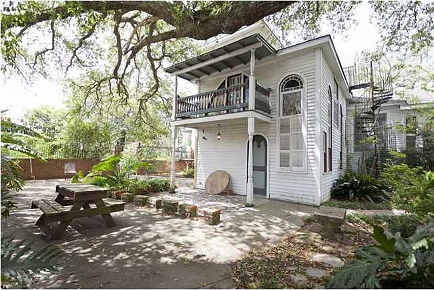 From City to Suburbia 203 E Main St, Broussard, LA 70518