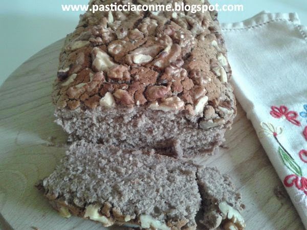 pane di quinoa e farina di castagne