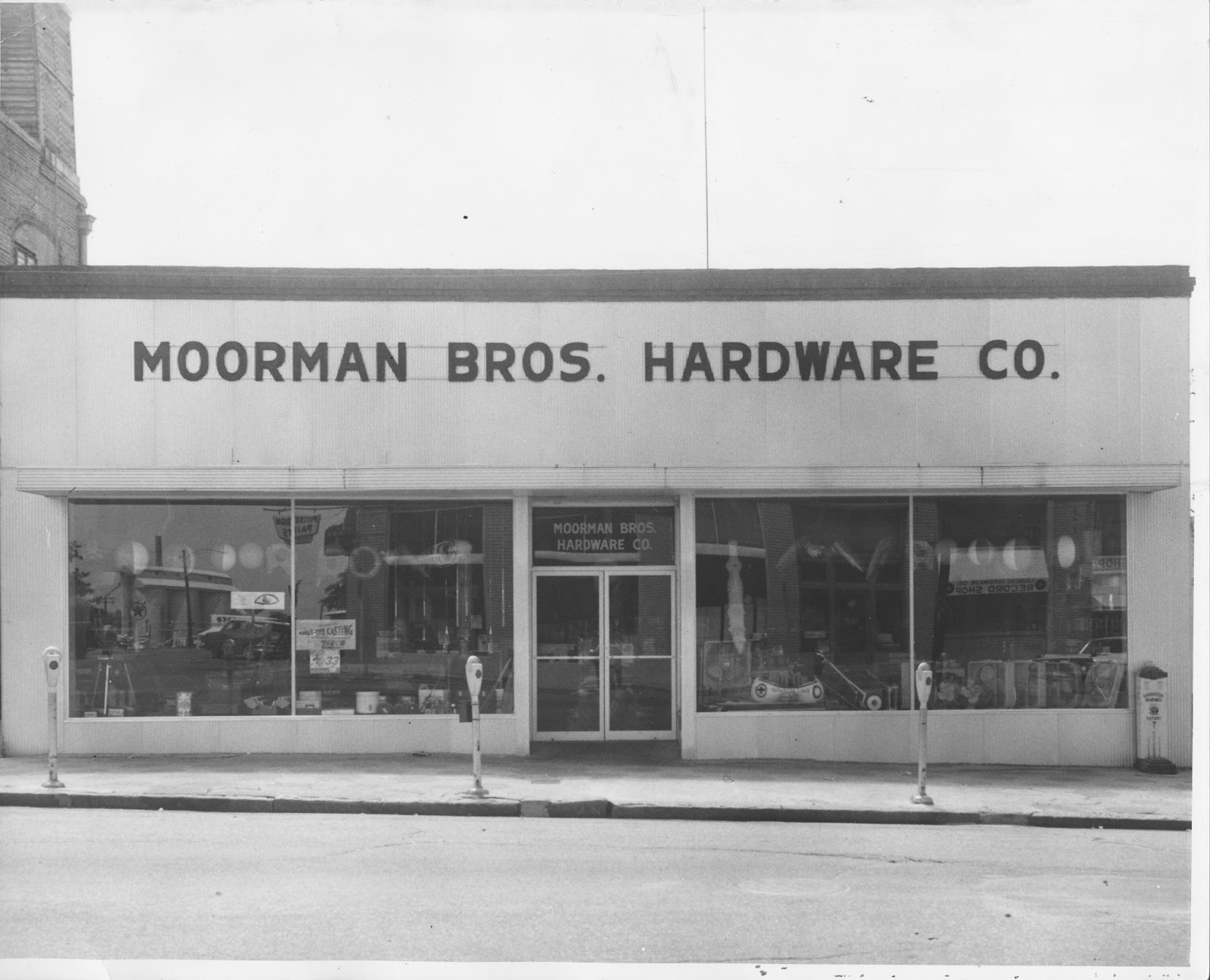 IMAGES OF OUR PAST MOORMAN BROS. HARDWARE CO., NORTH JEFFERSON STREET