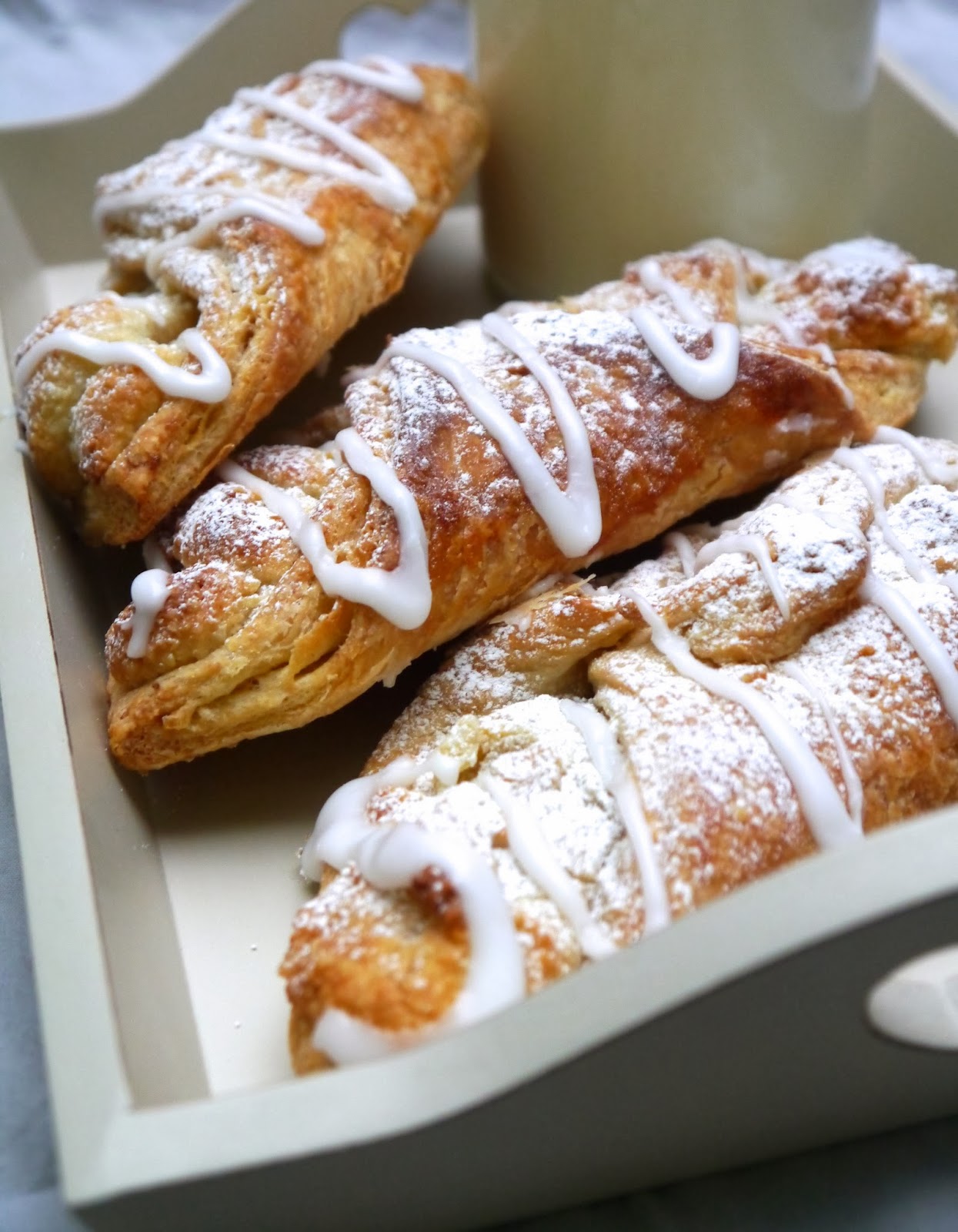 Petit Four cake boutique Almond danish pastries
