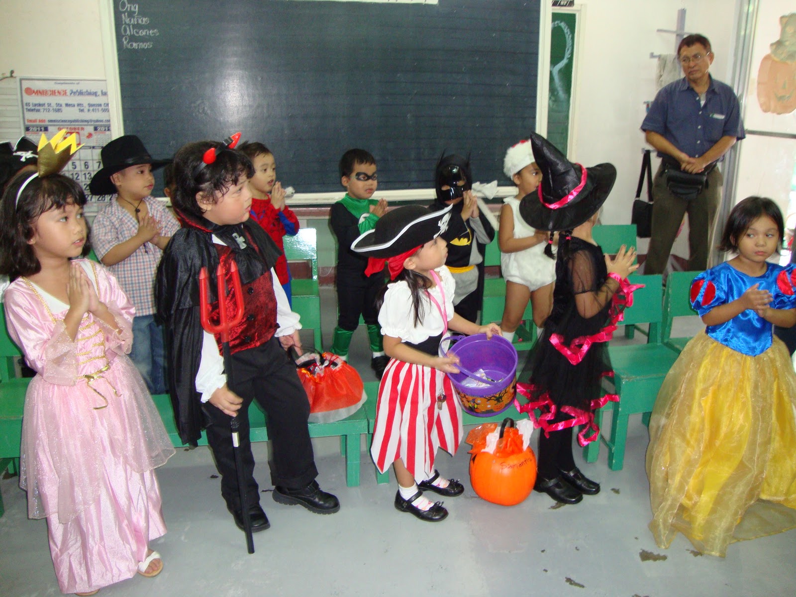 Sael's World Halloween Events + Trick or Treat in the Philippines