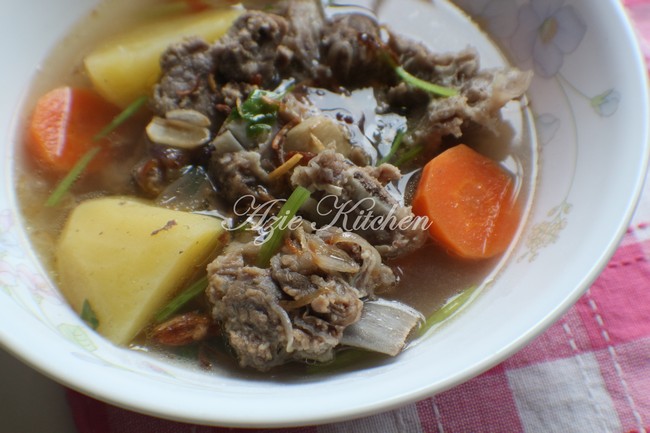 Sup Tulang Lembu Buat Nana Azie Kitchen