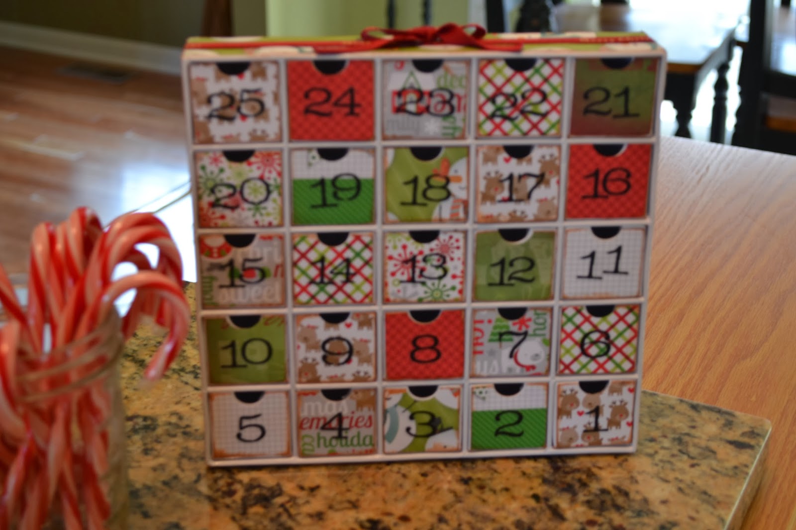 Closet Crafter Tiny Advent Calendar