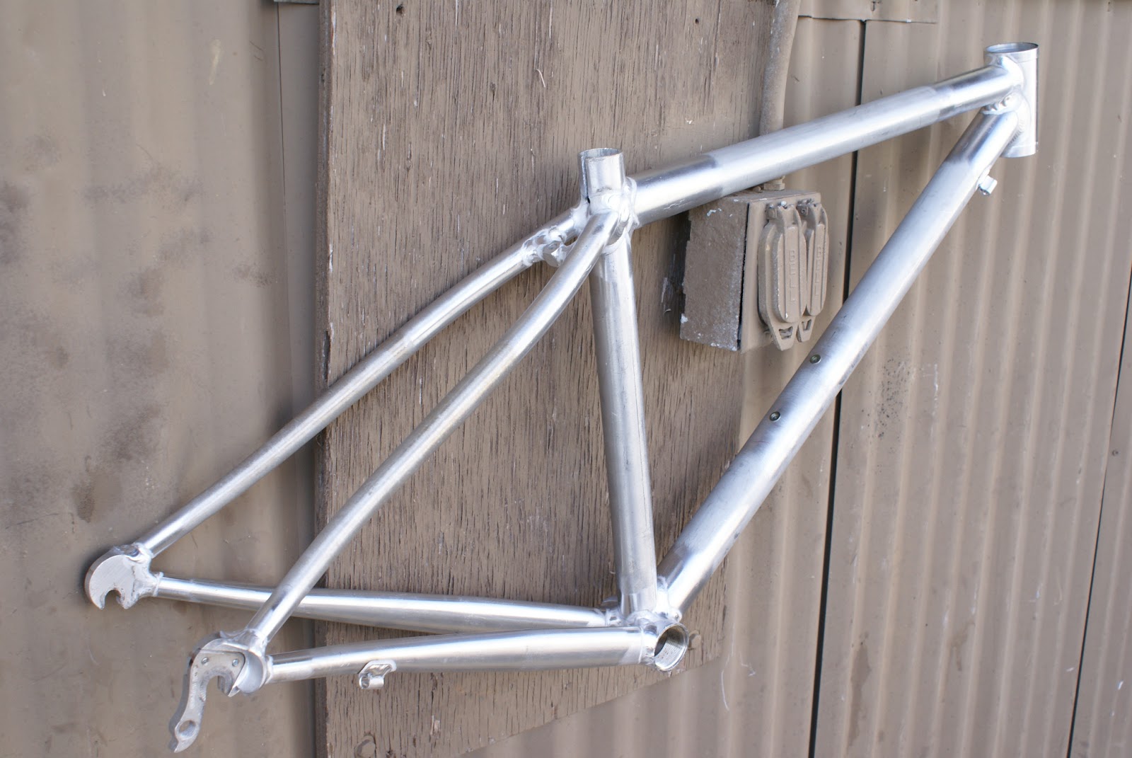 what's up in Santa Cruz: Aluminum road frame , extra small