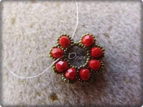 Tina's handicraft : necklace with beads