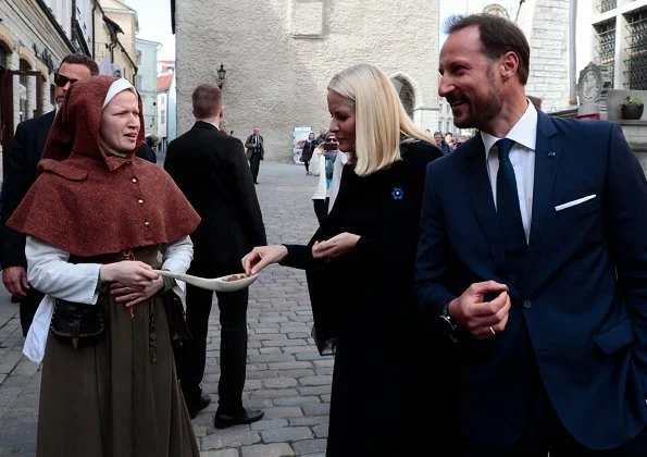 Crown Prince Haakon and Crown Princess Mette-Marit visited Telliskivi Creative City. Old Town of Tallinn which is in UNESCO cultural heritage list