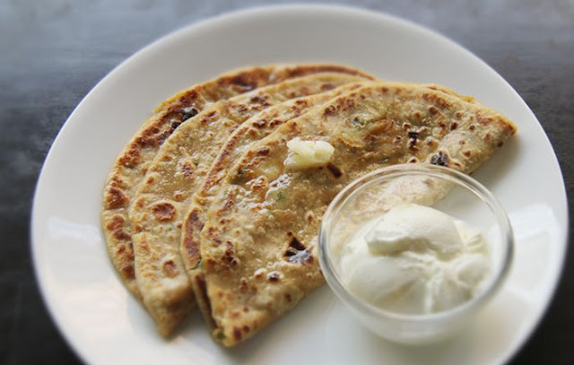 फूलगोभी का पराठा बनाने की विधि - Phool Gobhi Paratha Hindi Recipe फूलगोभी का पराठा बनाने की विधि - Phool Gobhi Paratha Hindi Recipe
