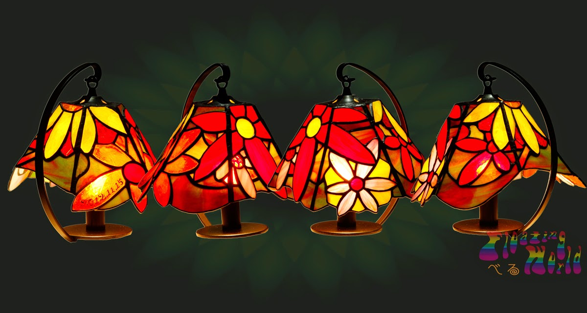 べる のフーテン奇行 : オーダーステンドグラスランプ完成 "Flower" lamp of stained glass