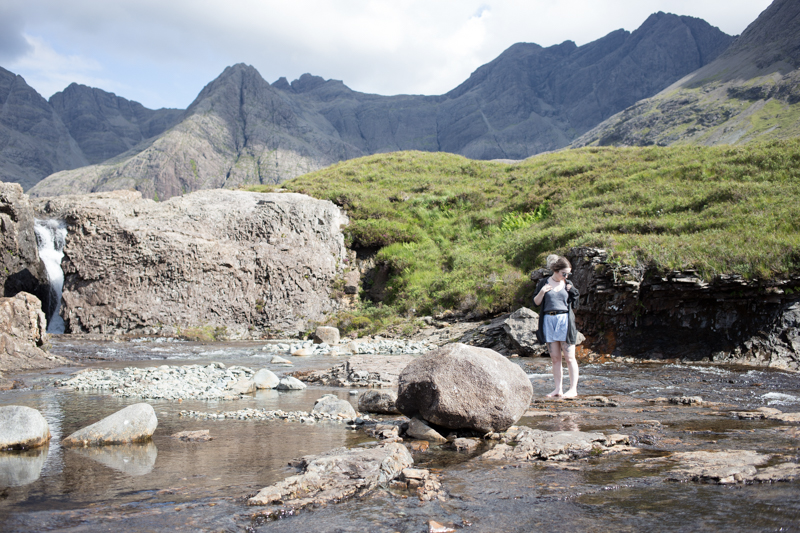 fairy pools scotland isle of skye british uk fashion blogger