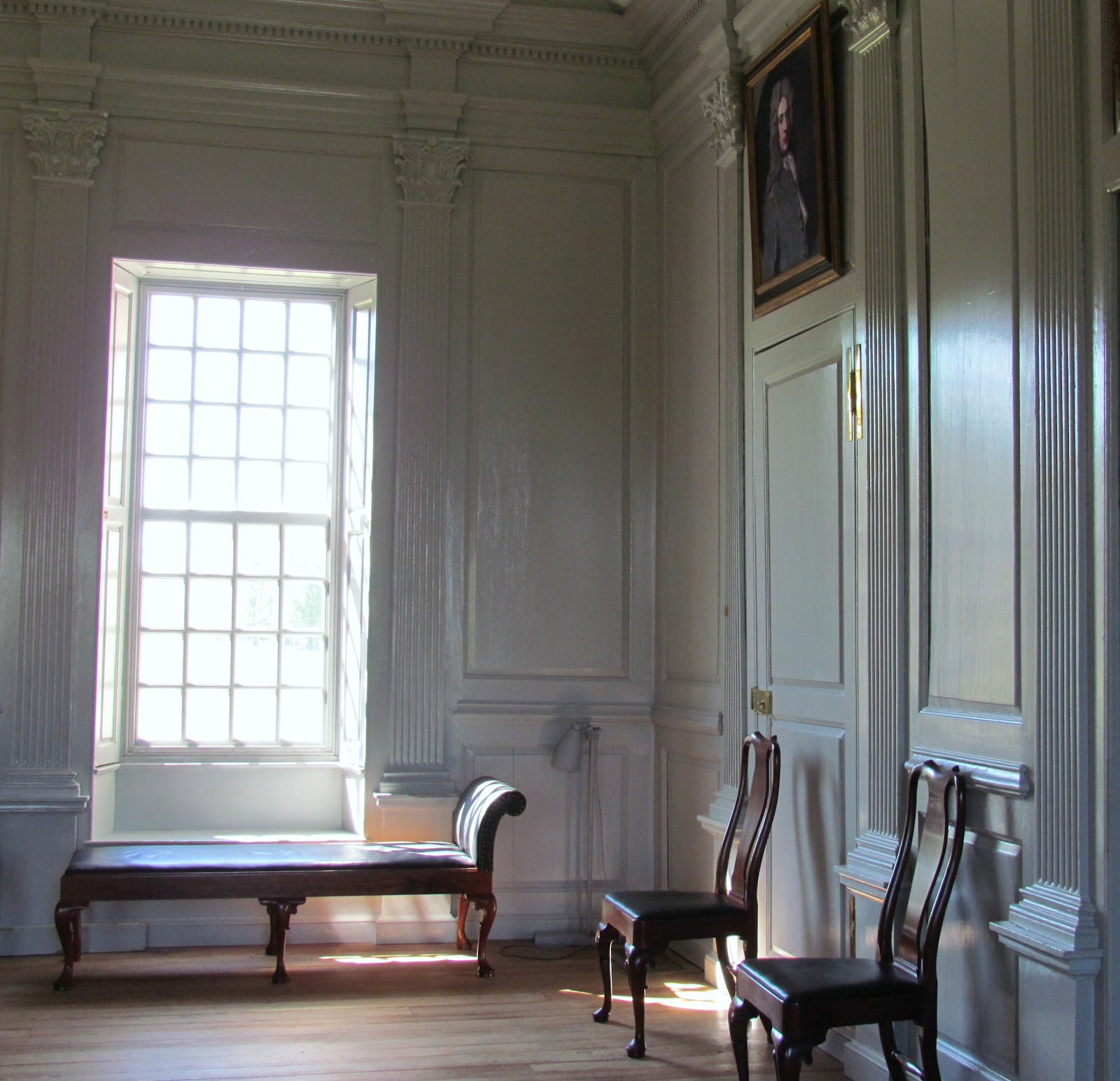 My picture pages Robert E. Lee's Plantation