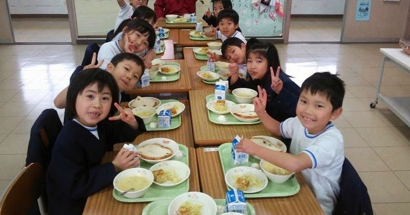 UD Teknik pemakanan kepada muridmurid disekolah rendah dalam negara JEPUN