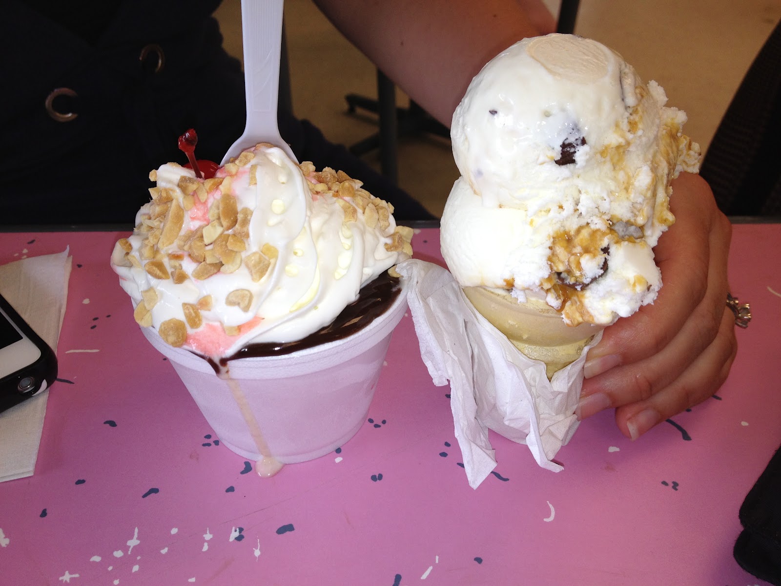 PIG OUT SPOTS Frozen Moo (Hilton Head Island, SC)