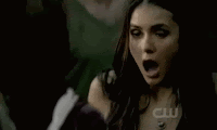 Resultado de imagem para gif de gente correndo assustada