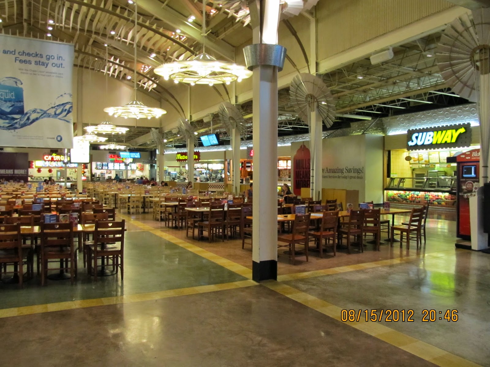 Trip to the Mall Gurnee Mills (Gurnee, IL)