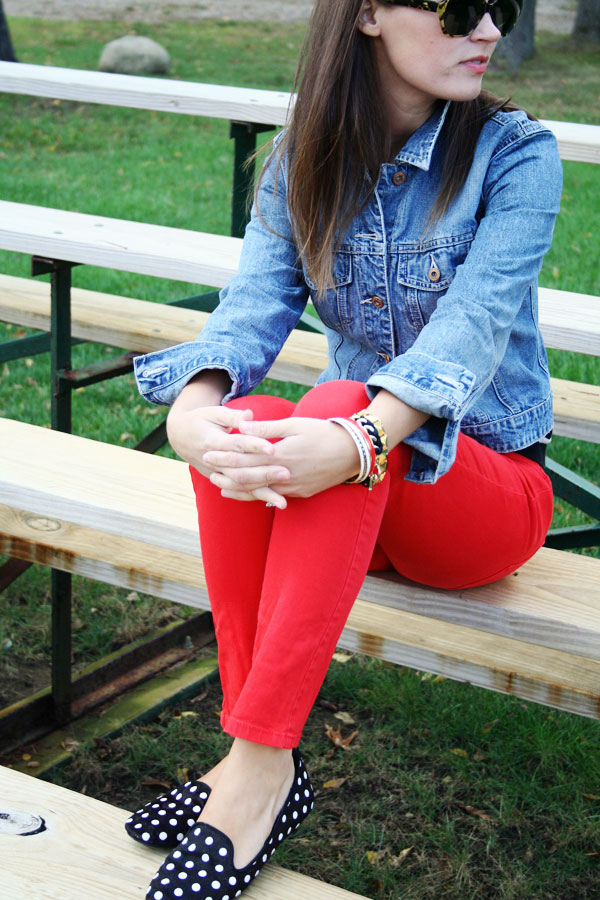 Red Blazer with Jeans Outfits For Women (25 ideas & outfits)