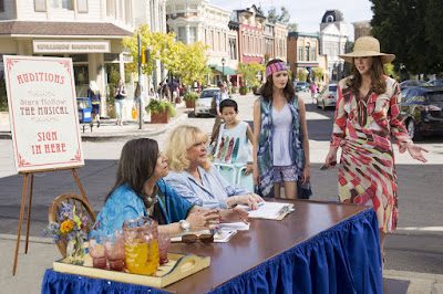 Gilmore Girls A Year in the Life Image 1 (7)