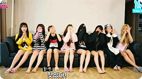자다 일어난 오마이걸 멤버들.gif | 인스티즈