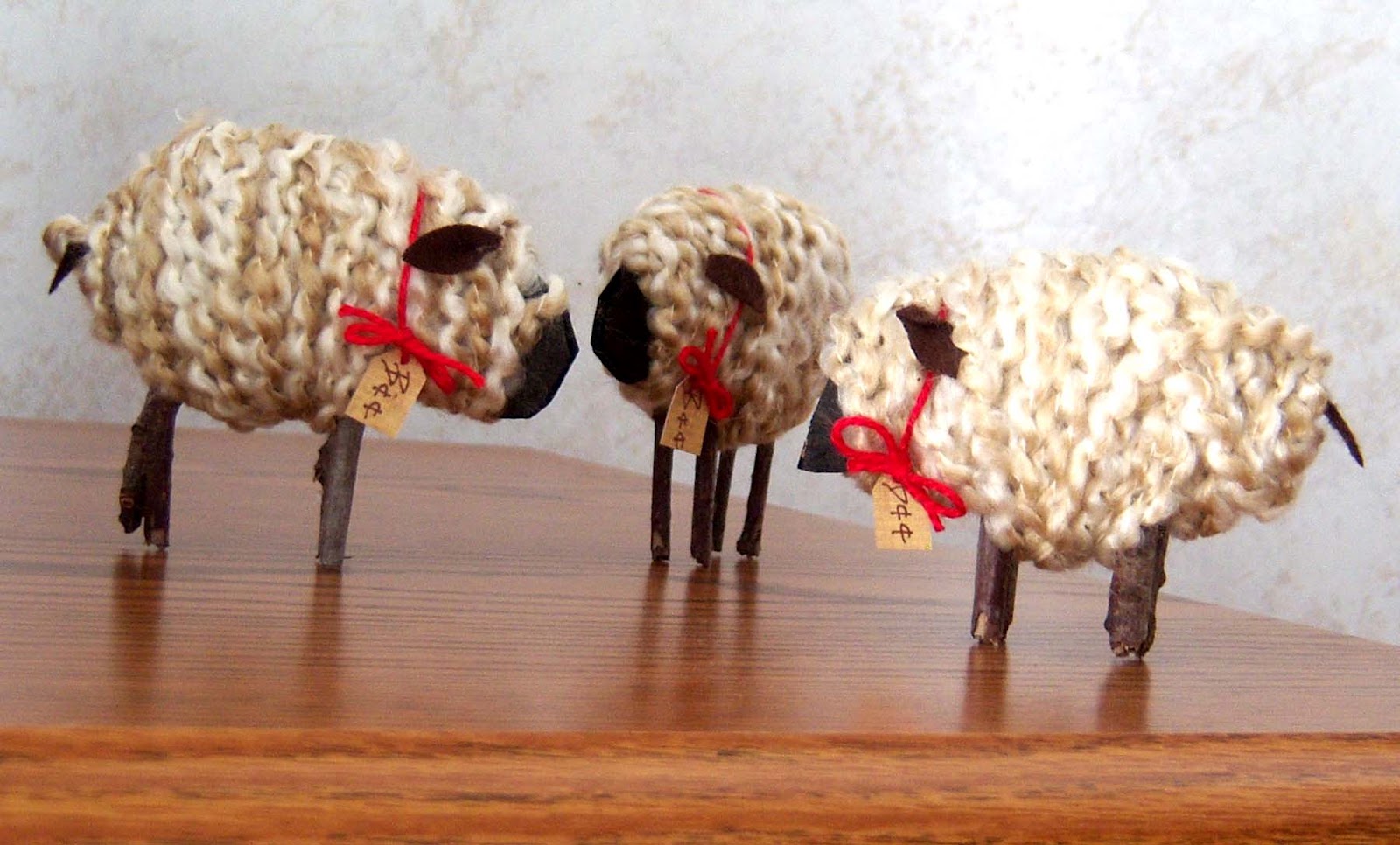 Shoregirl's Creations Yarn Sheep