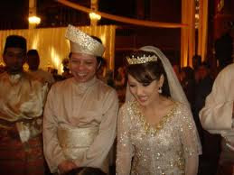 Gambar Nor Azlina Redzuan dan Datuk Yusof Annuar Yaacob Wedding