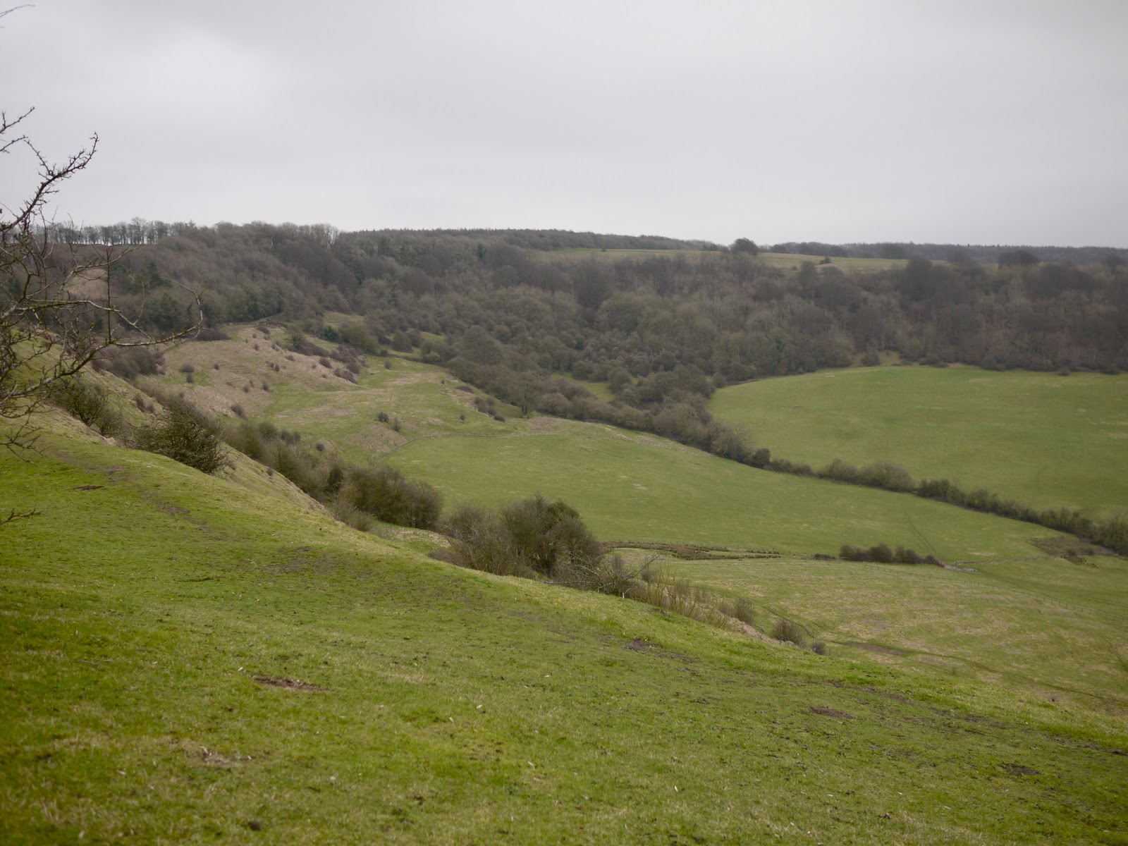 Walking in the country Painswick to Randwick (Cotswold Way 8)