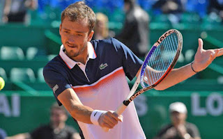 Medvedev topples Tsitsipas in Monte Carlo