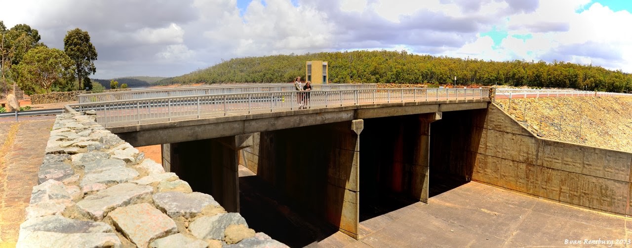 The Aussie Van's Serpentine Dam, W.A.