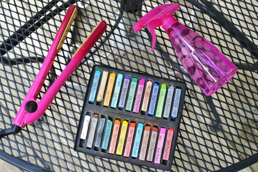 Run 2 the Wild DIY RAINBOW HAIR CHALKED TIPS