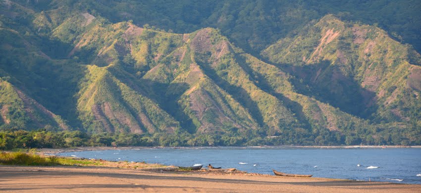 Mengenal 10 Danau Terbesar di Dunia Beserta Gambarnya