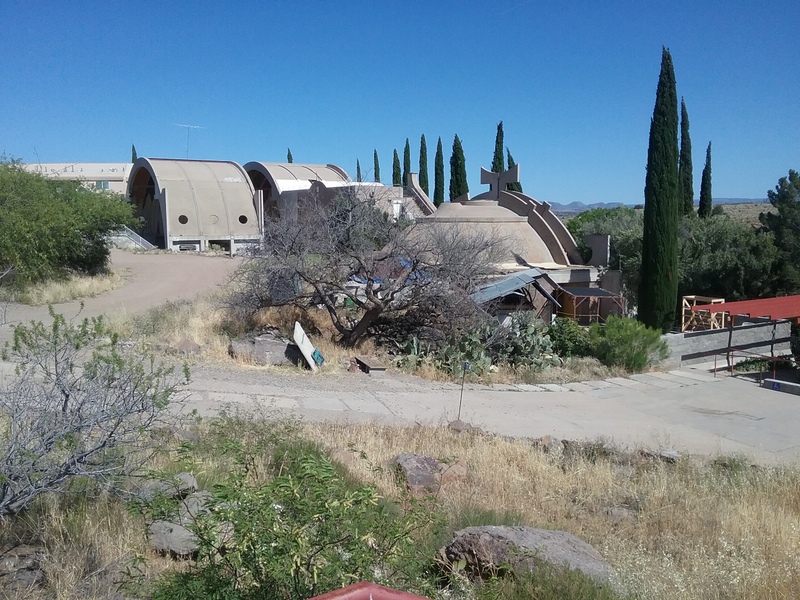 Road Runner A Visit To Arcosanti