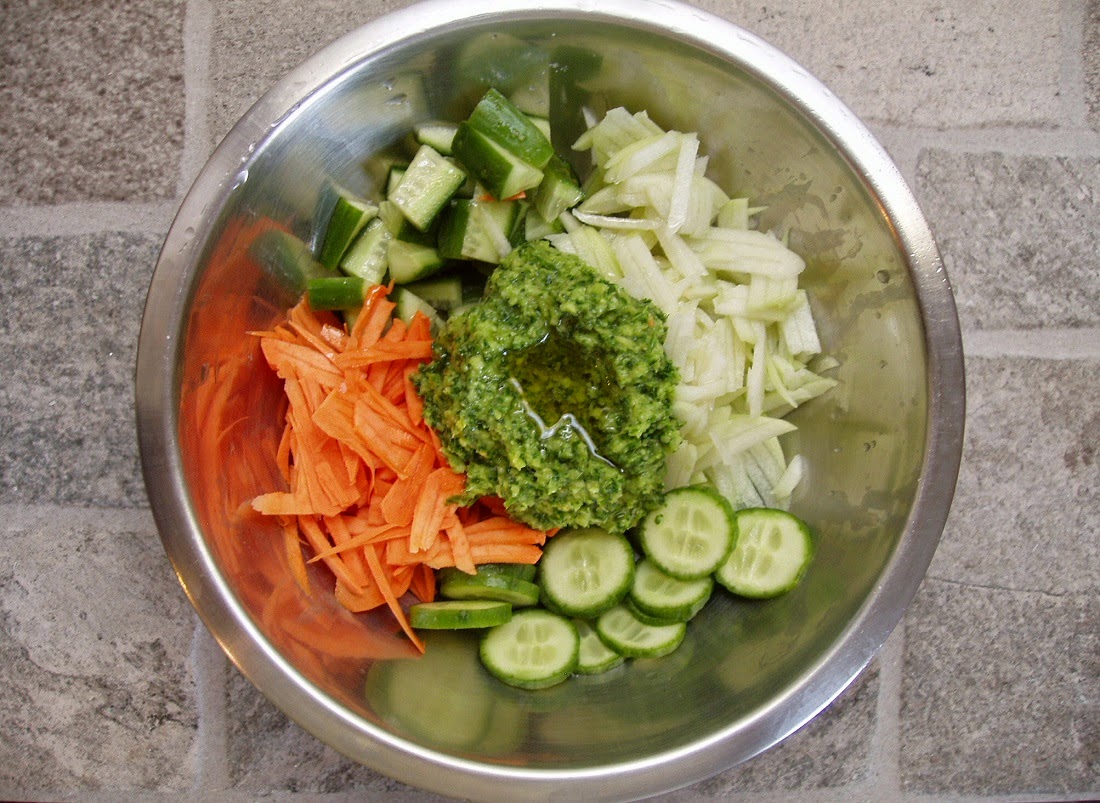 Sizzling Indian Recipes..... Mix vegetable Salad with Raw Mango