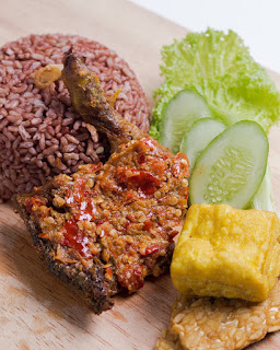 ayam-kade-lada-bandung-armand-maulana ayam-kade-lada-bandung-armand-maulana