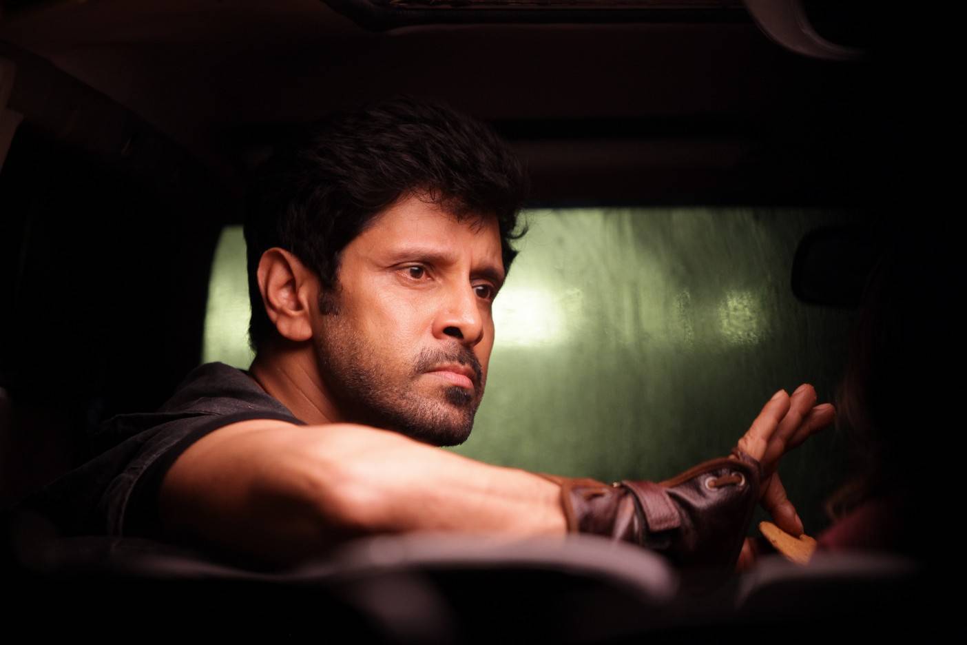 i vikram tamil movie online