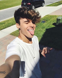 snapchat hombres menino lindo selfies meninos chicos boys guapos alex masculinas poses dpz fireawayparis meninas fire masculino ensaio fotografico moda