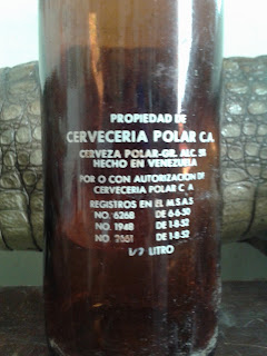 Botella antigua cerveza polar