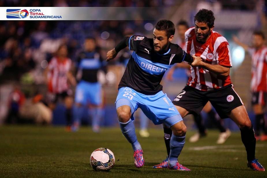 Fútbol Mundial Kits Uruguay Universidad Católica 2014 (copa