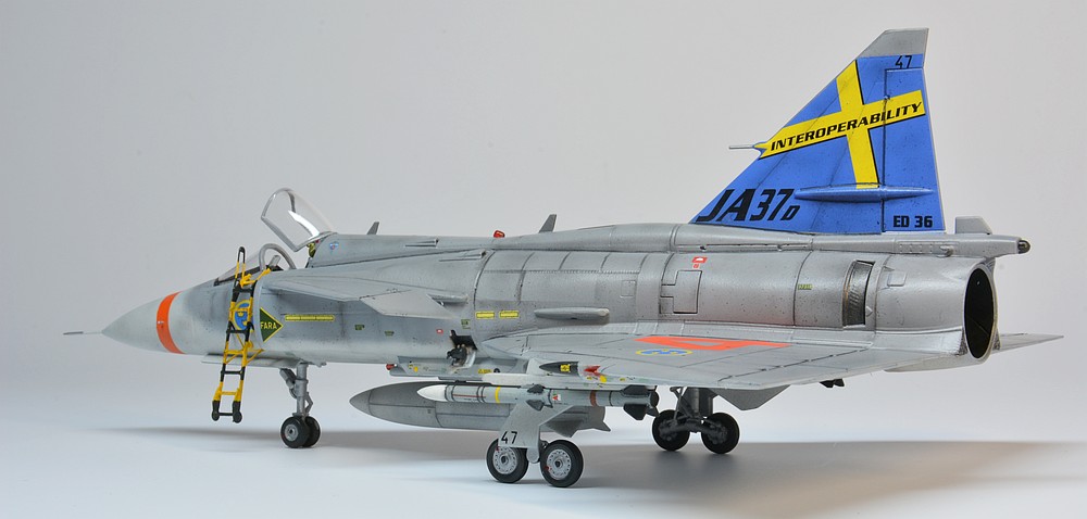Special Hobby Models 1/72 SAAB JA-37 VIGGEN Swedish Jet Fighter