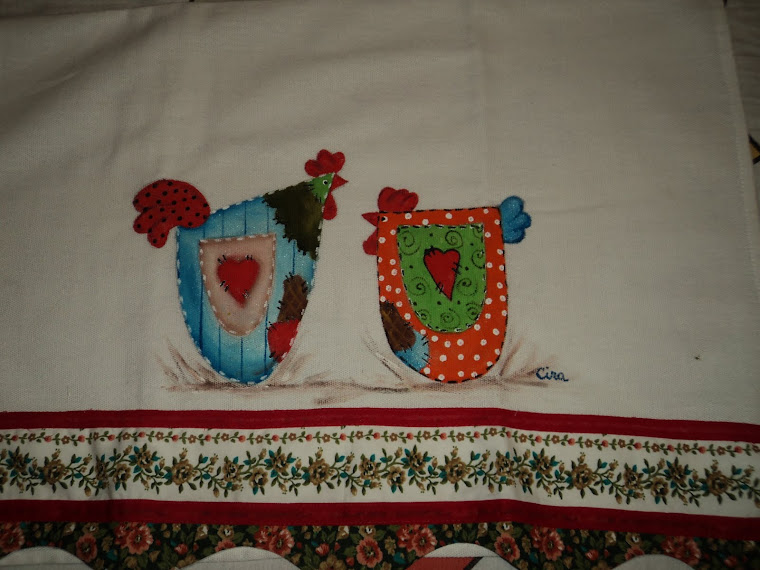 Pintura em Panos de Prato, par de galinhas, acabamentos em barra de tecido de algodão