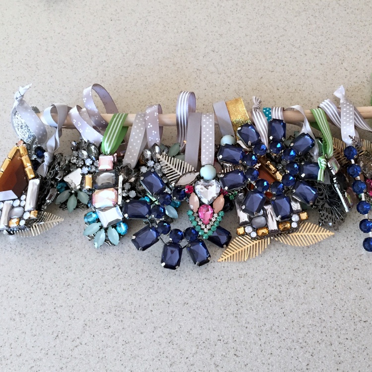 Lisa Yang's Jewelry Blog Making Holiday Ornaments from Old Jewelry