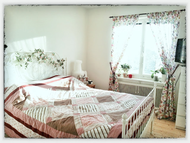 light, bedroom, bed, romantic, white, wooden floor